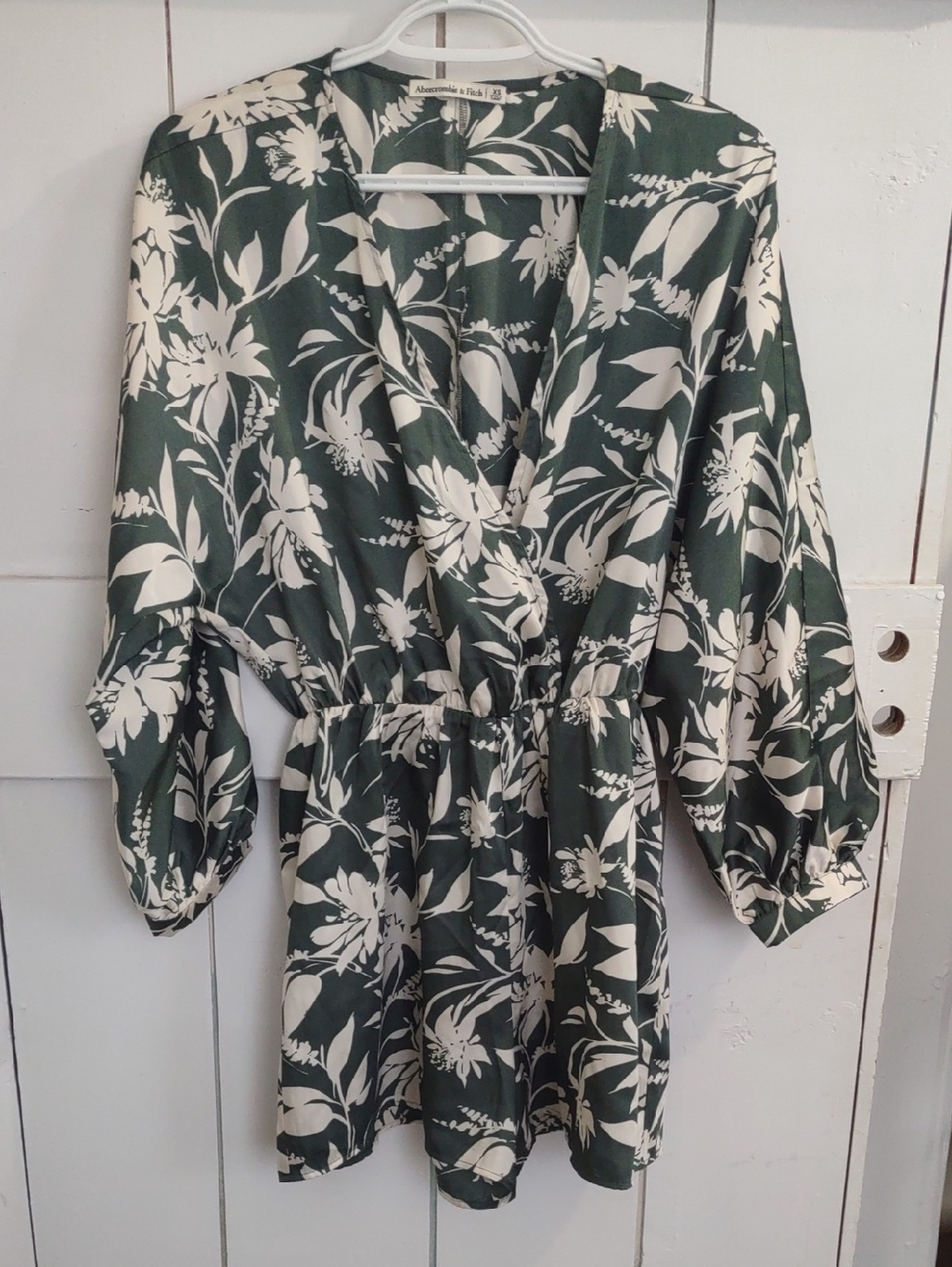 Abercrombie & Fitch Forest Green Floral Wrap-Style Dress